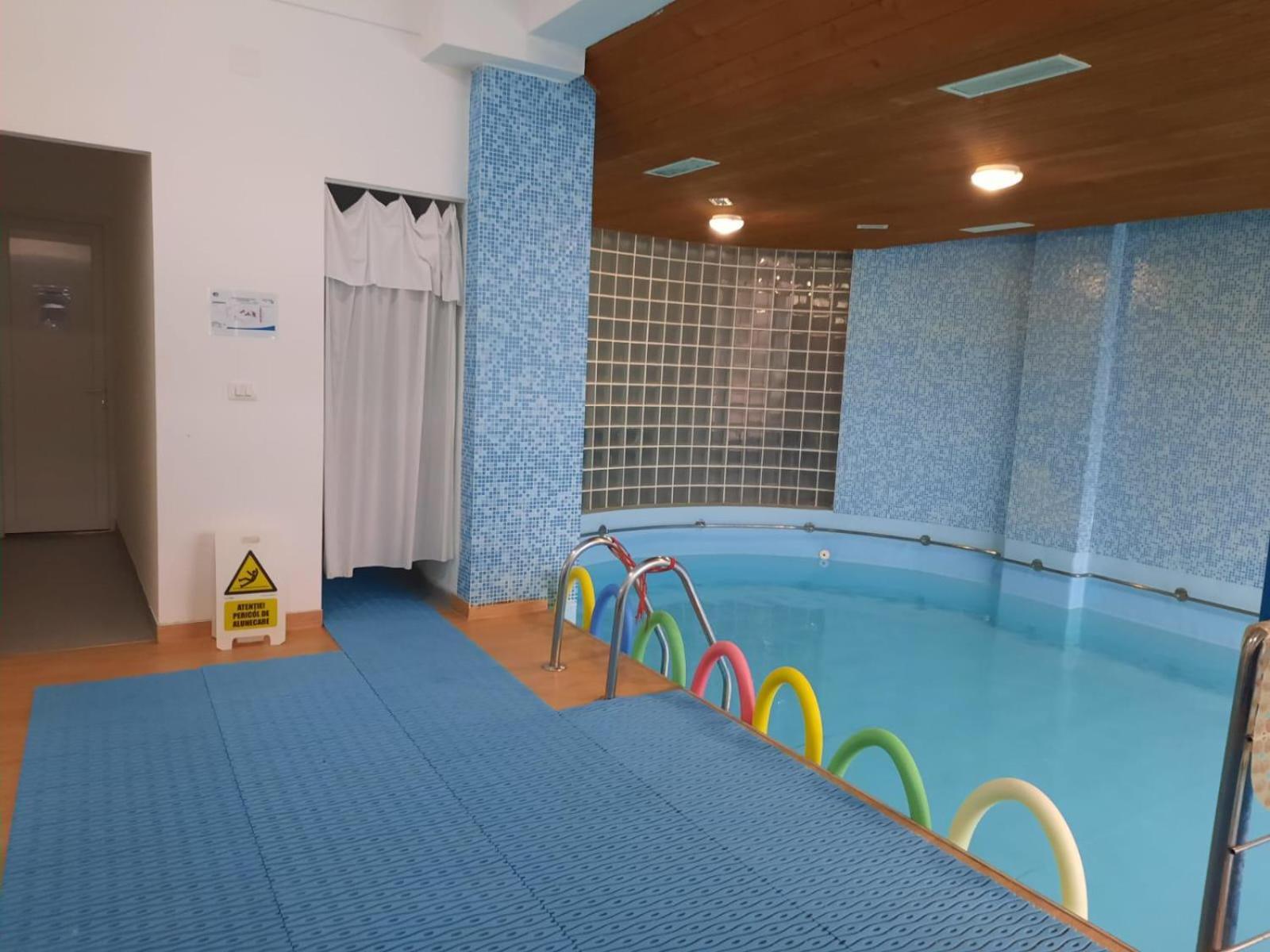 Hotel Silvana Buziaş Exteriör bild